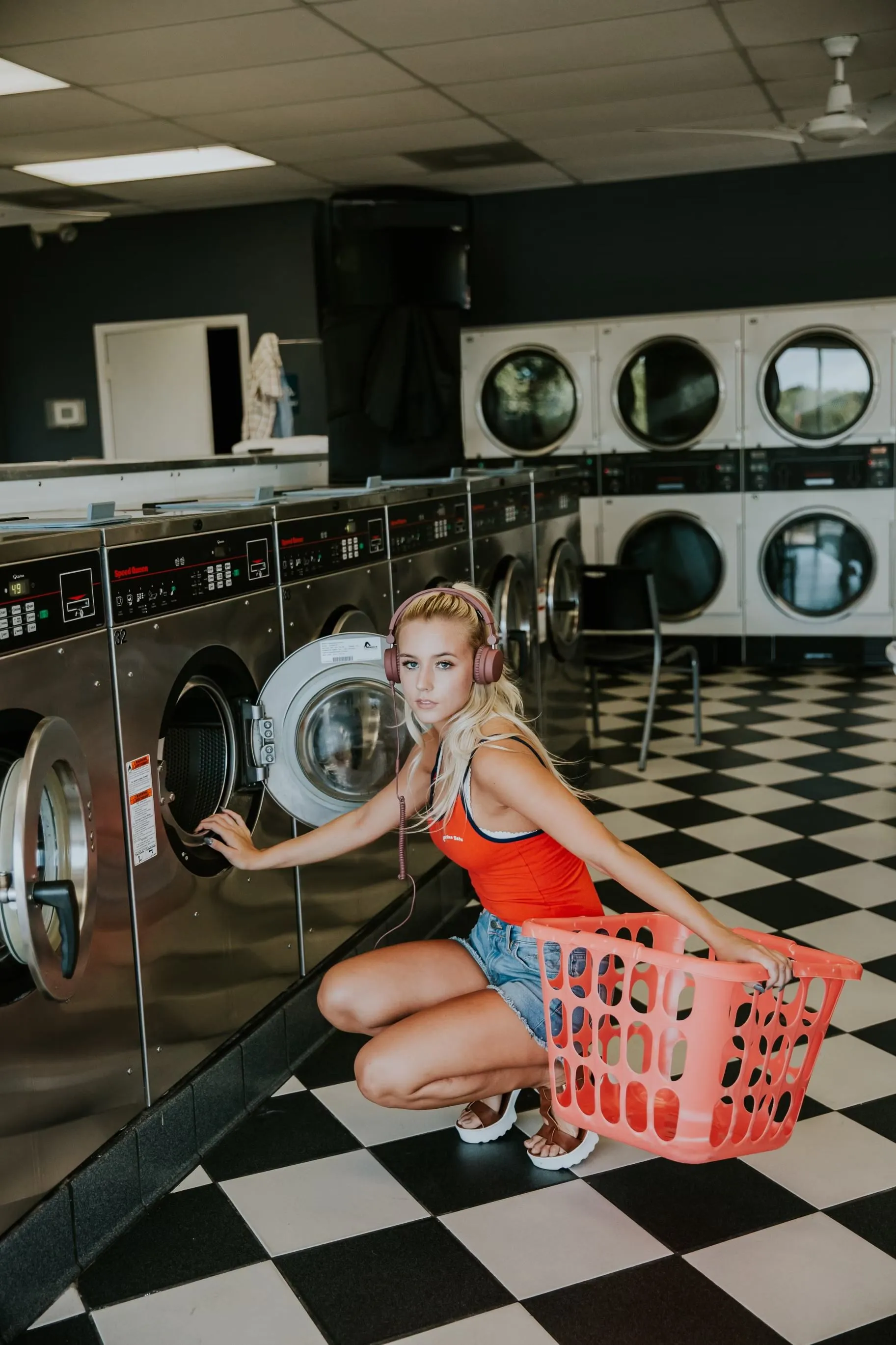 Autonomous Laundry