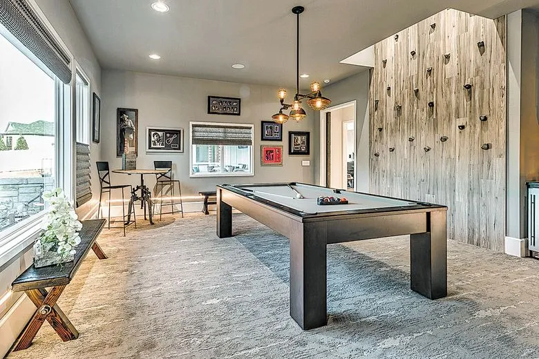 Gaming Lounge