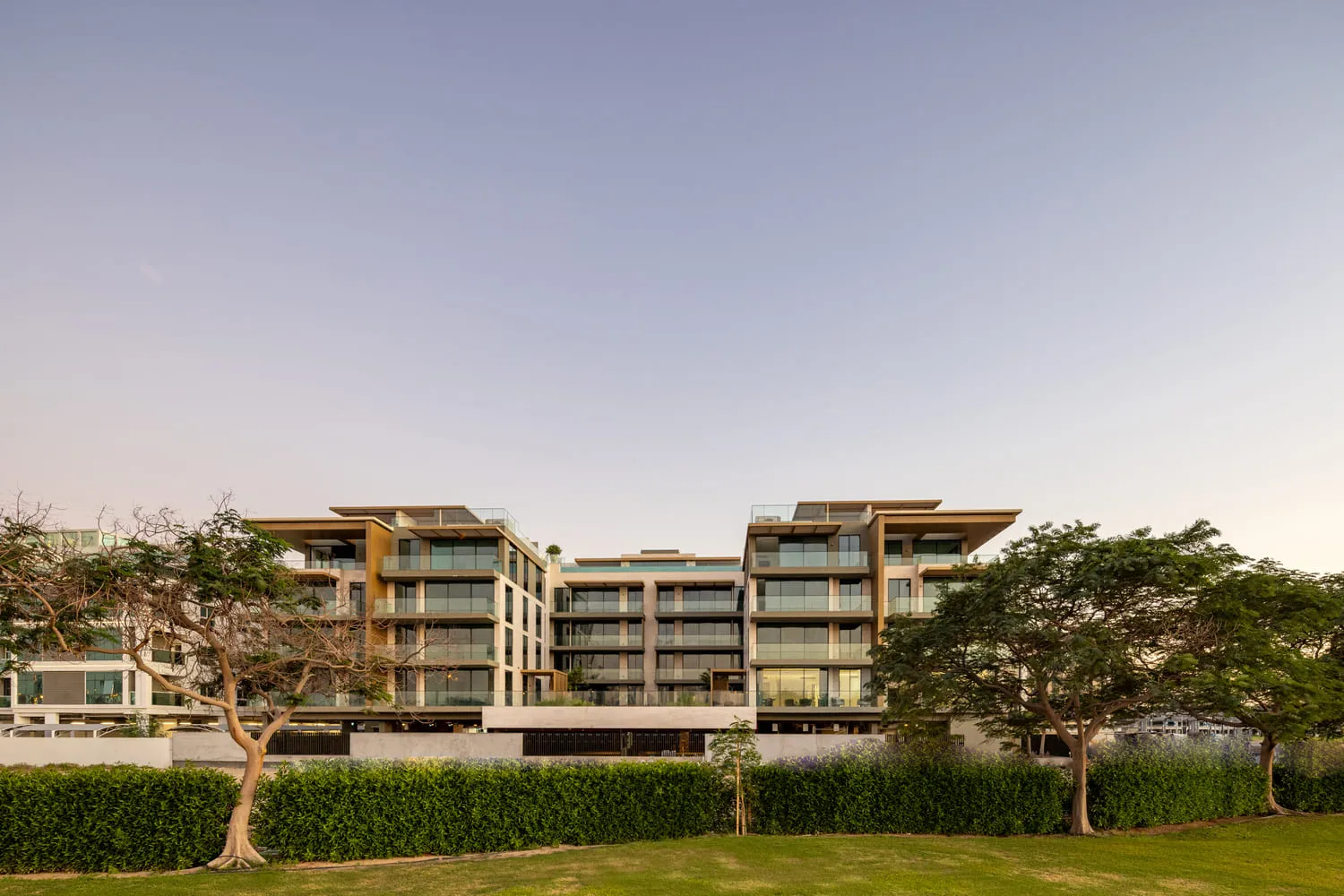 Flamingo LUX architecture