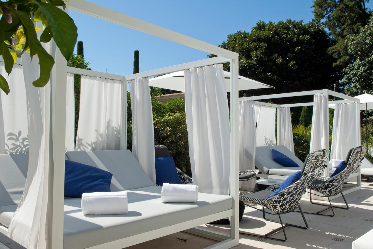 Sun Cabanas