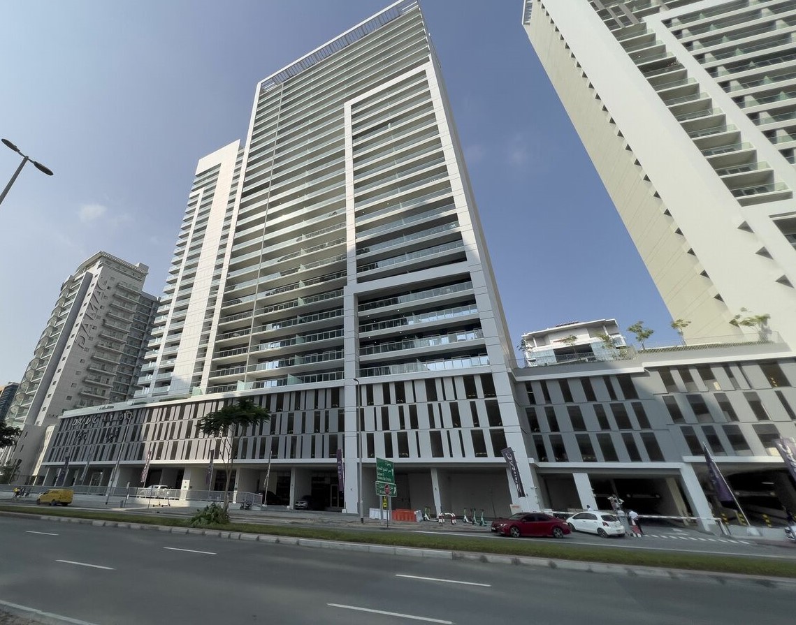 Vera Residences view 4