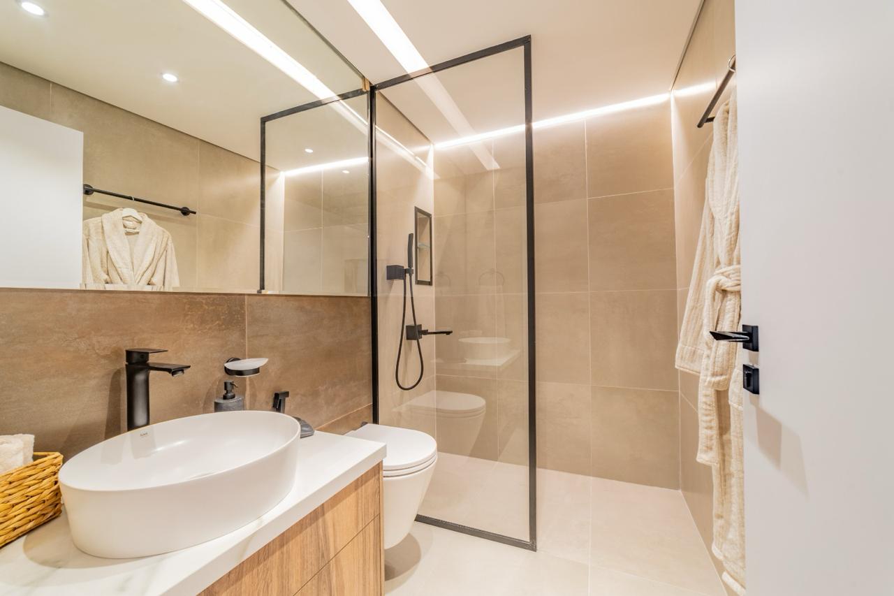 Photograph 5 of 10 of Lucky Royale Residence