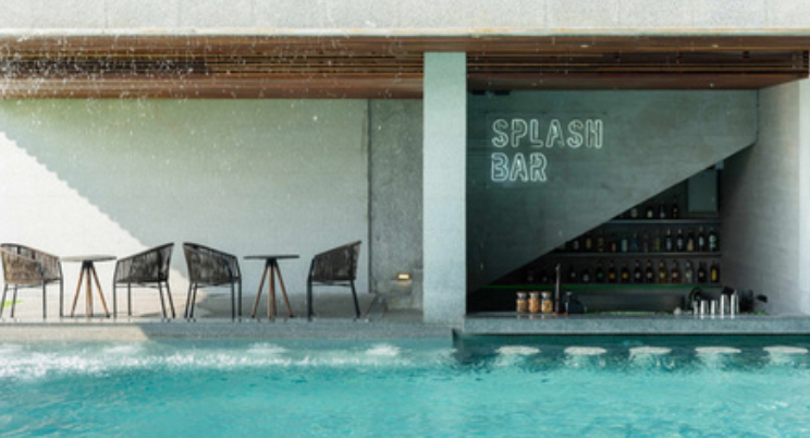 Splash Bar