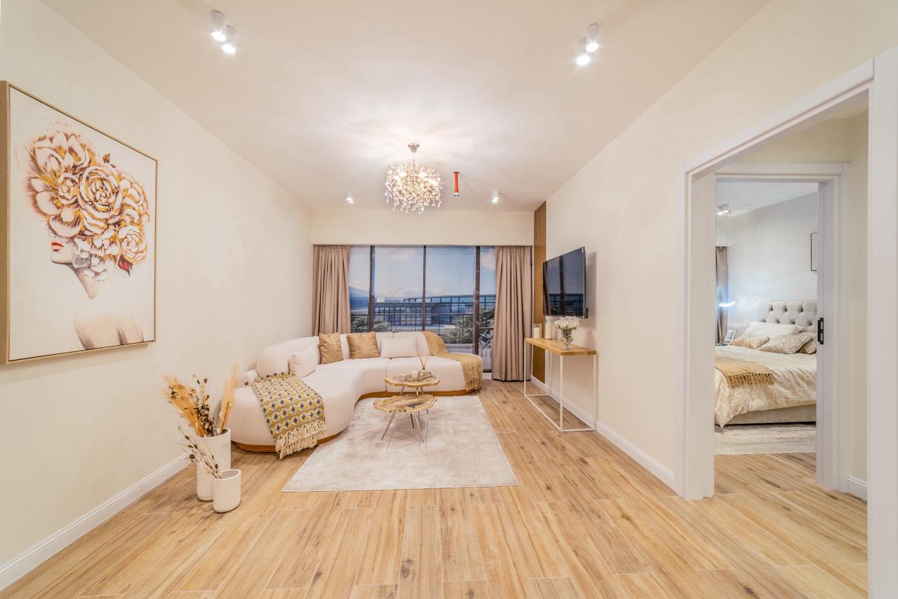 Photograph 4 of 10 of Lucky Royale Residence